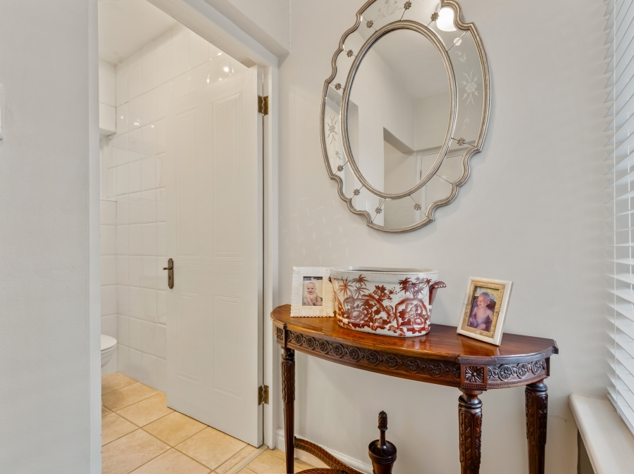 7 Bedroom Property for Sale in Belvidere Estate Western Cape